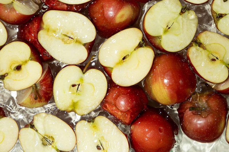 カットしたリンゴ